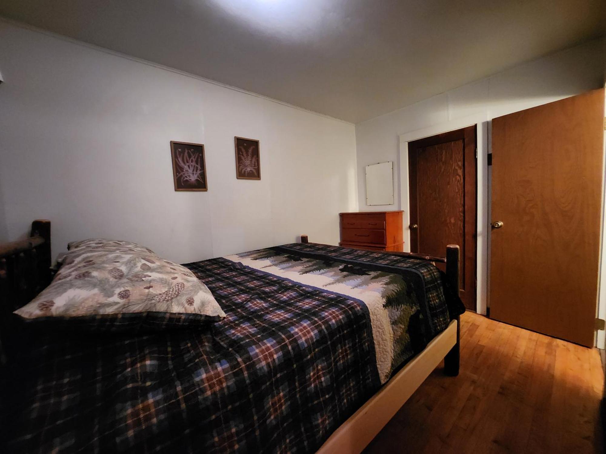 Moreno'S Adirondack Cabins サラナク・レイク エクステリア 写真